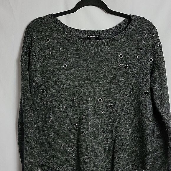 🖤 5/$20 🖤 EXPRESS.. gray sweater.. - Picture 3 of 14
